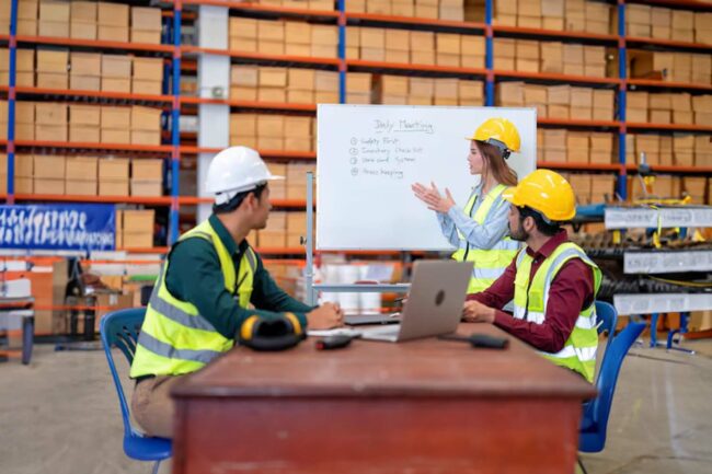 Investire nella formazione e nell'istruzione del personale è un elemento cruciale per prevenire gli incendi e minimizzare danni in caso di emergenza